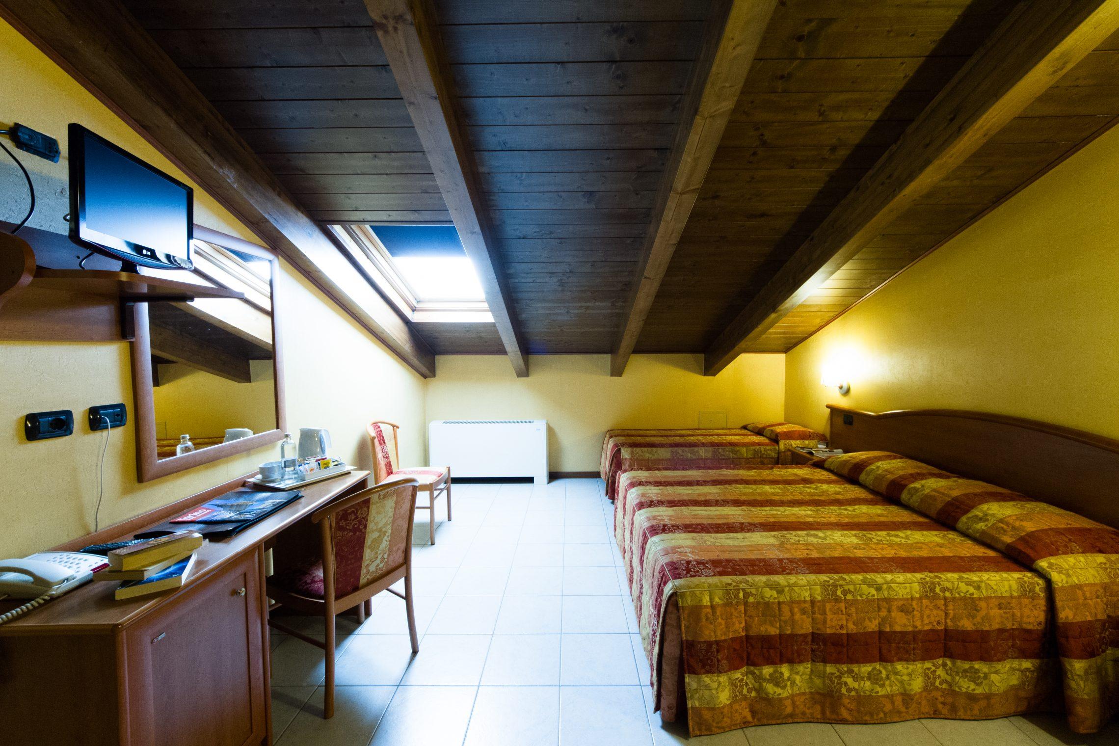 Vald Hotel Val della Torre Luaran gambar