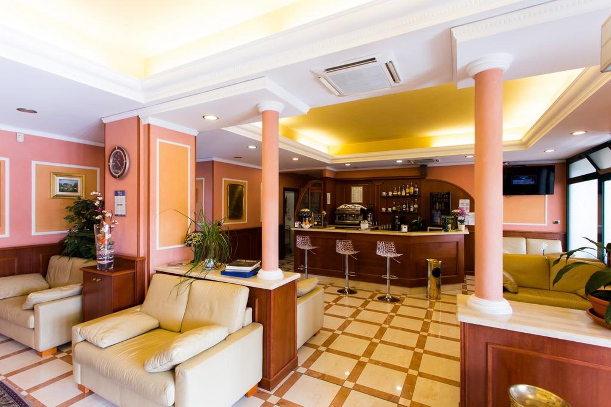 Vald Hotel Val della Torre Luaran gambar