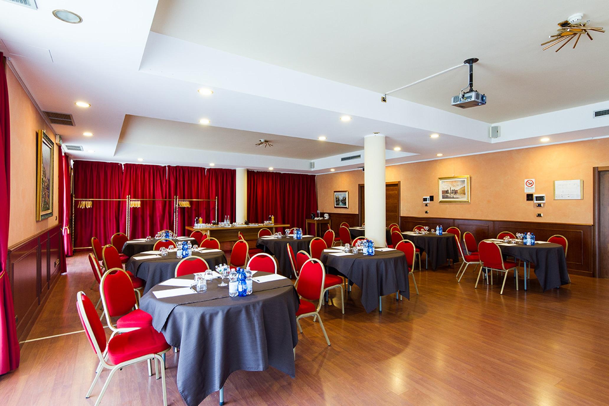 Vald Hotel Val della Torre Luaran gambar