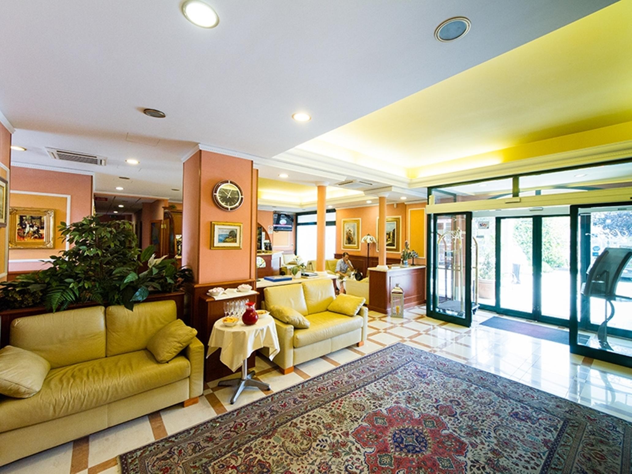 Vald Hotel Val della Torre Luaran gambar