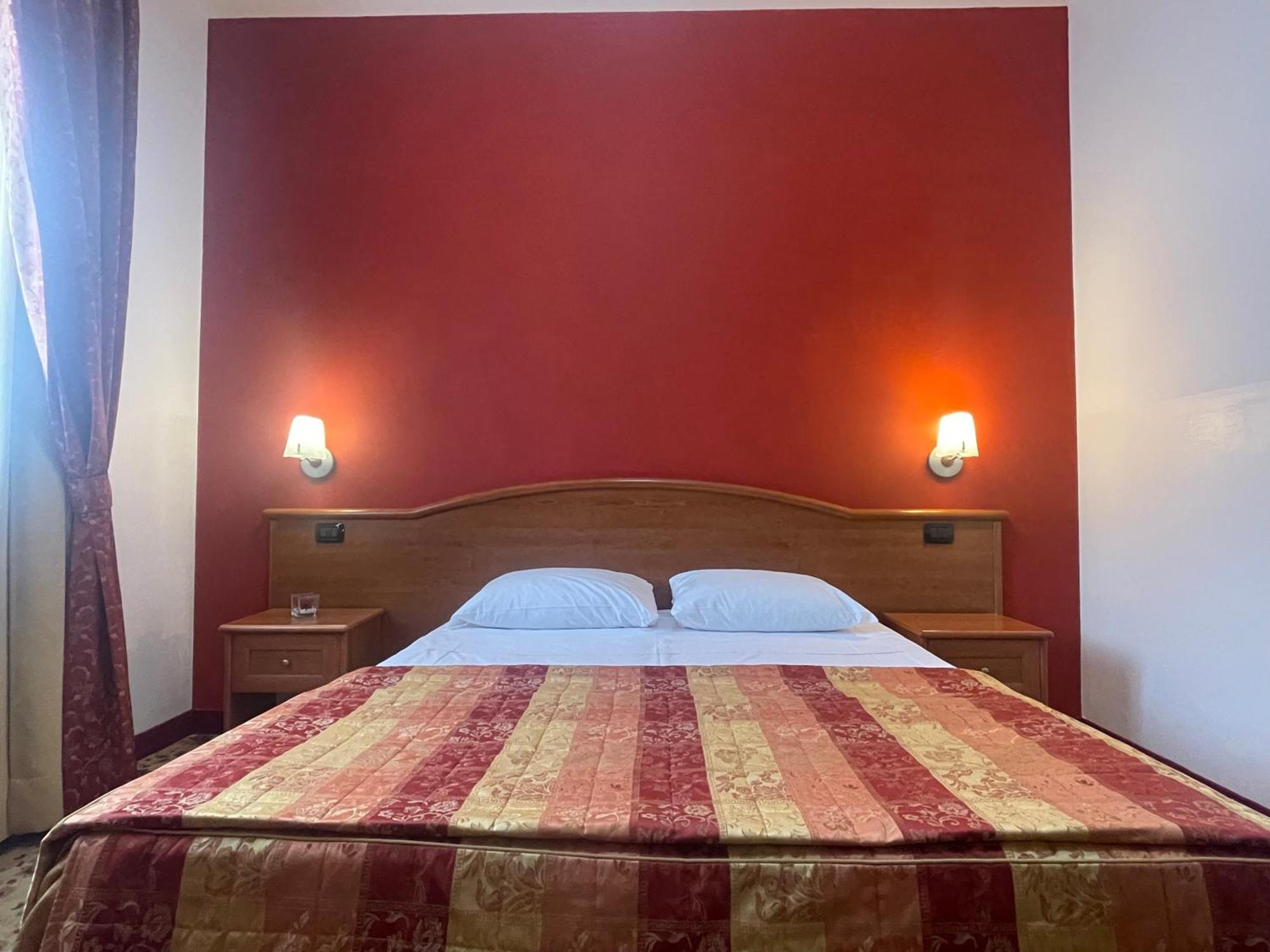 Vald Hotel Val della Torre Luaran gambar